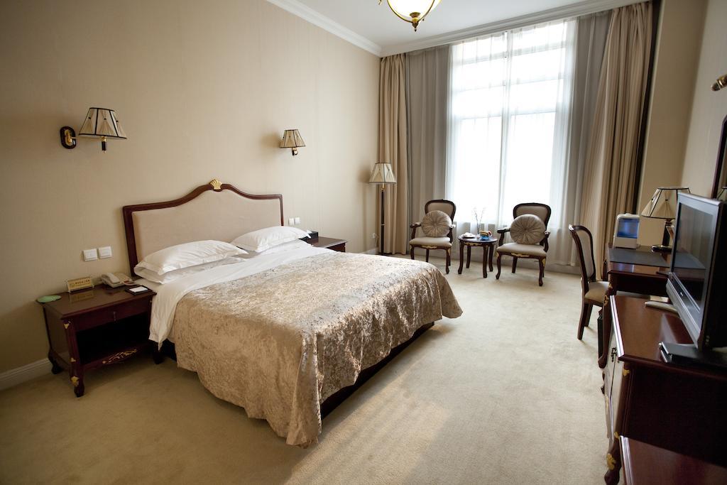 Tianjin Zhengxie Club Hotel Room photo